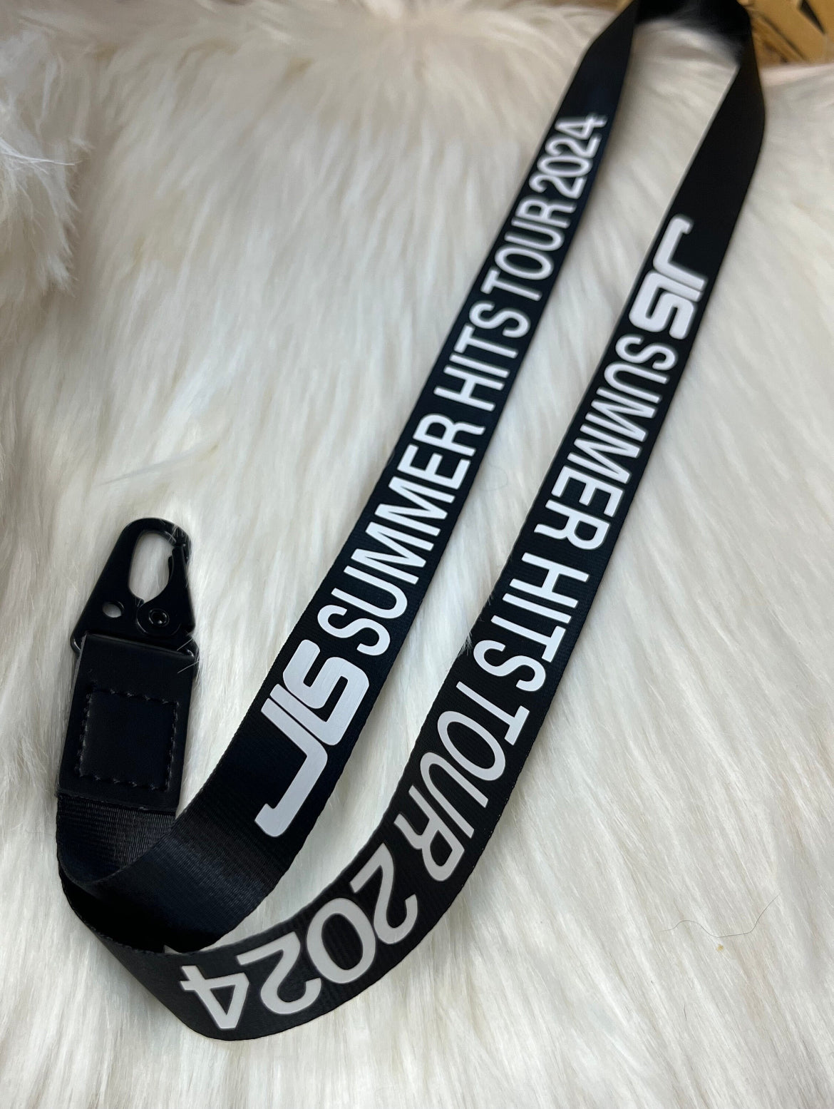CONCERT LANYARDS