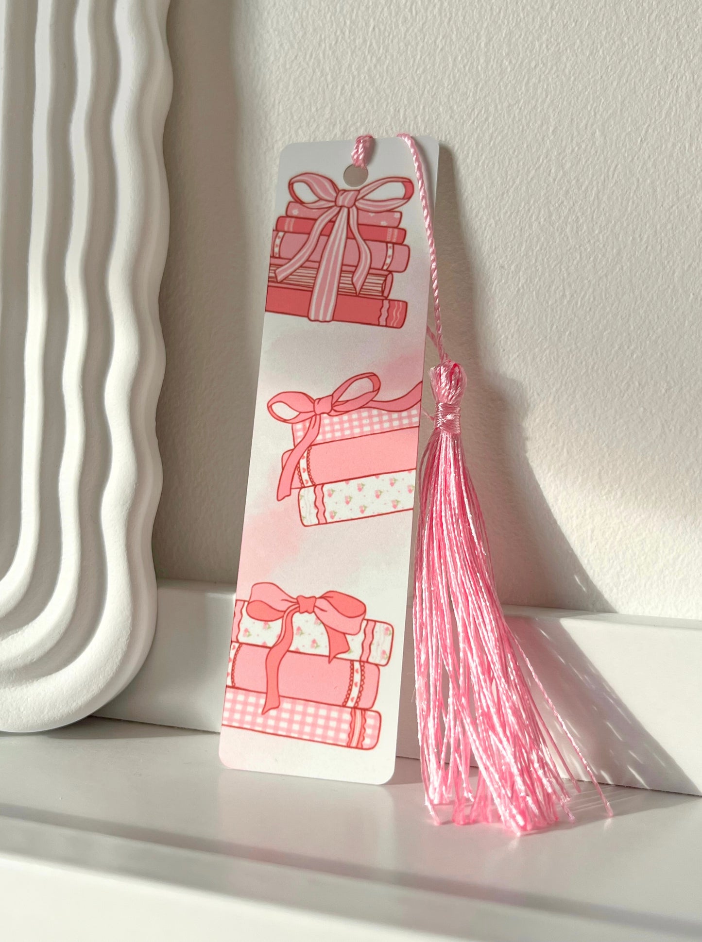 MAGIC BOOK BOOKMARK