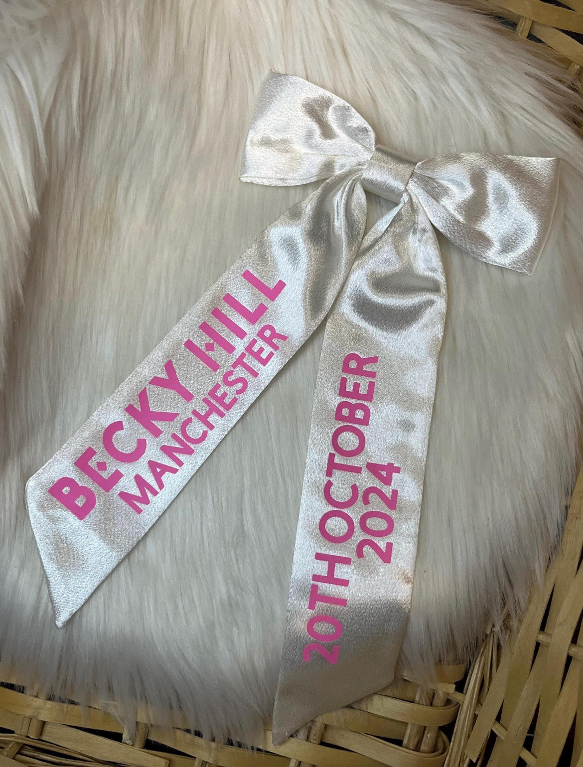 BECKY HILL HAIR BOW