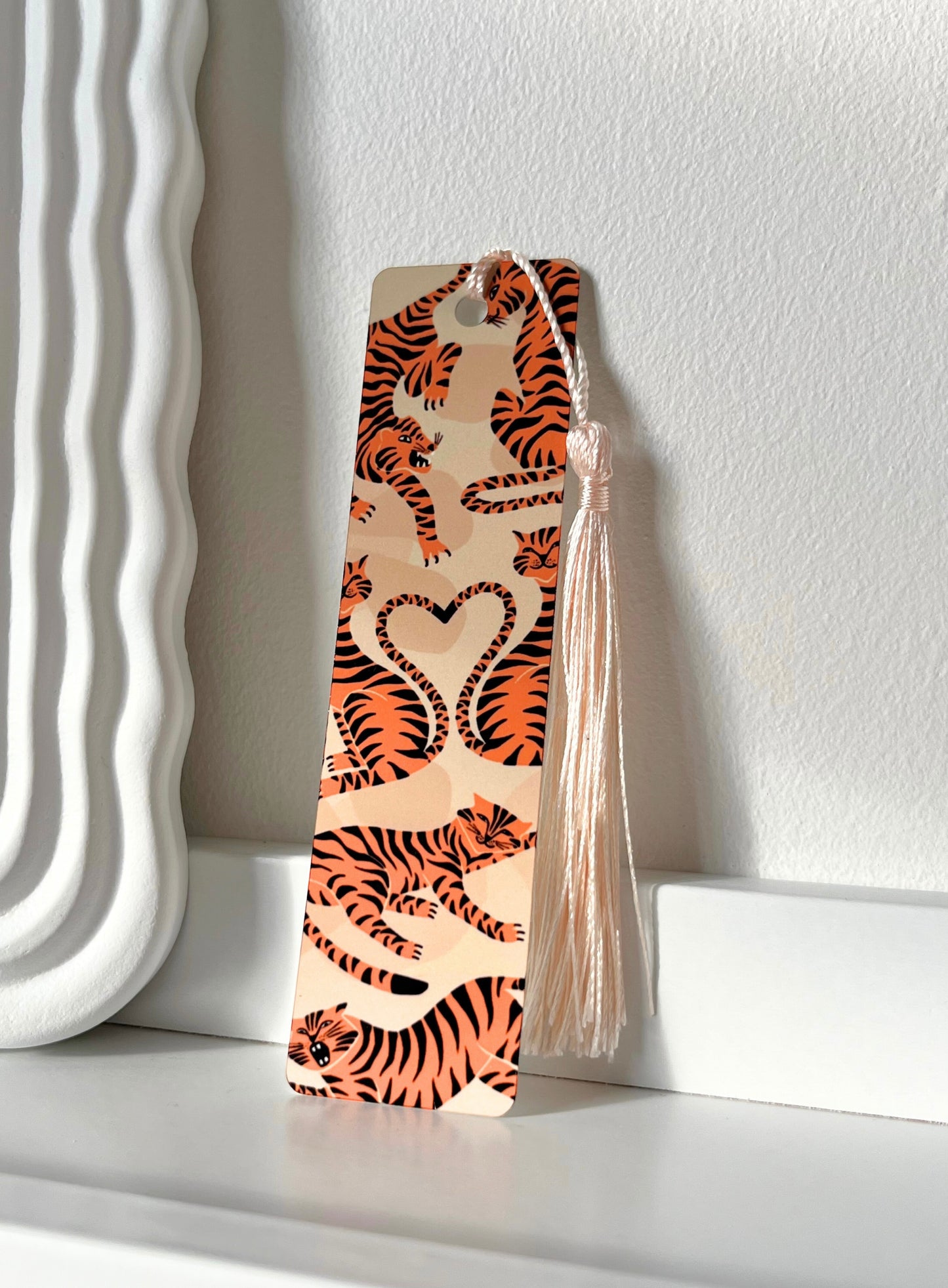 TIGER BOOKMARK