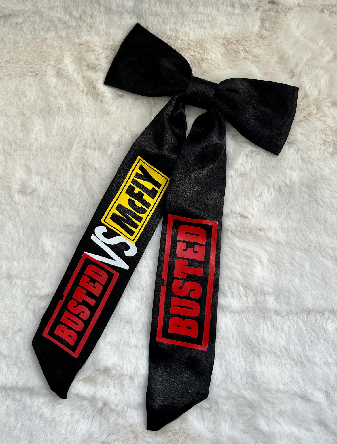 BUSTED VS MCFLY HAIR BOW