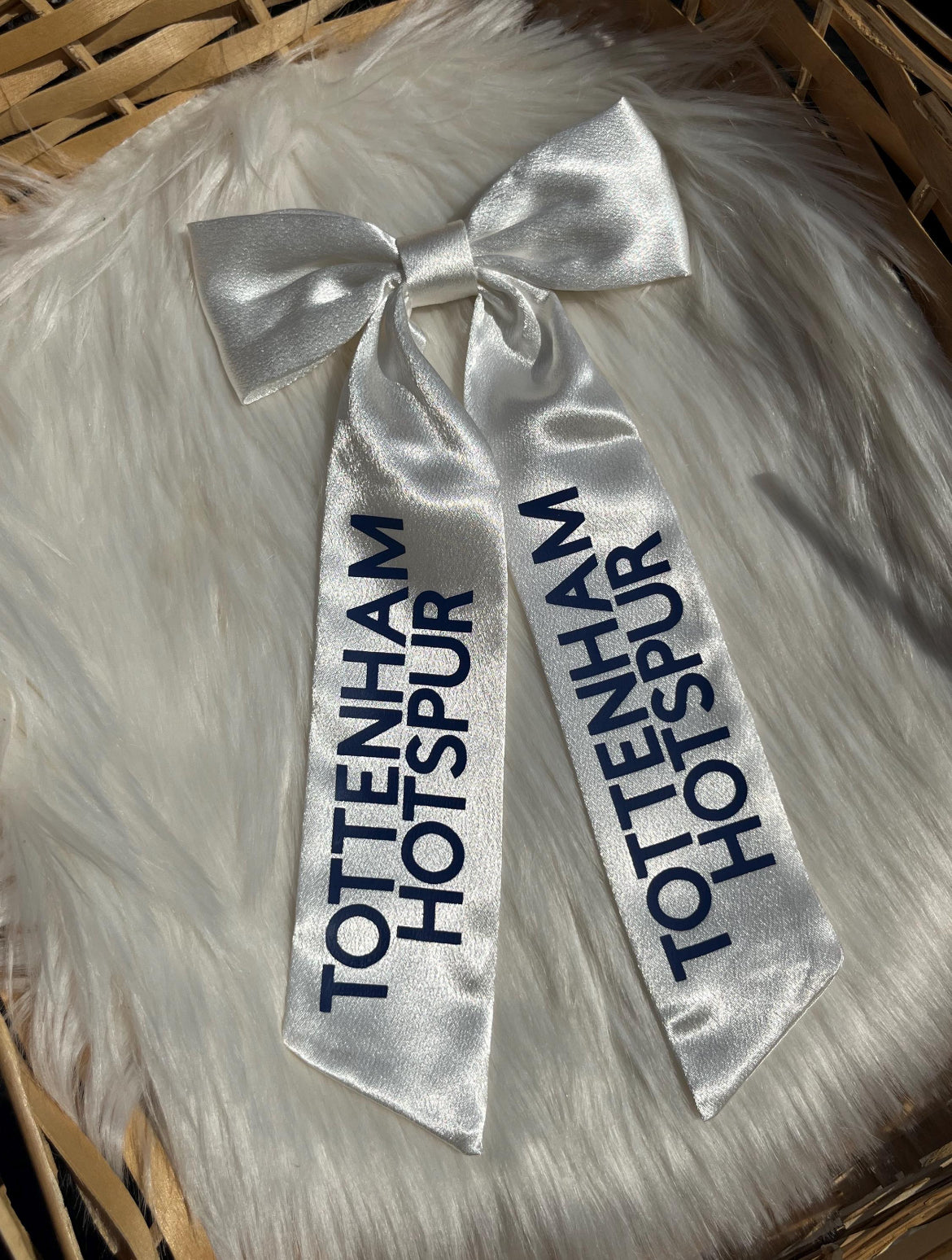 TOTTENHAM HOTSPUR HAIR BOW
