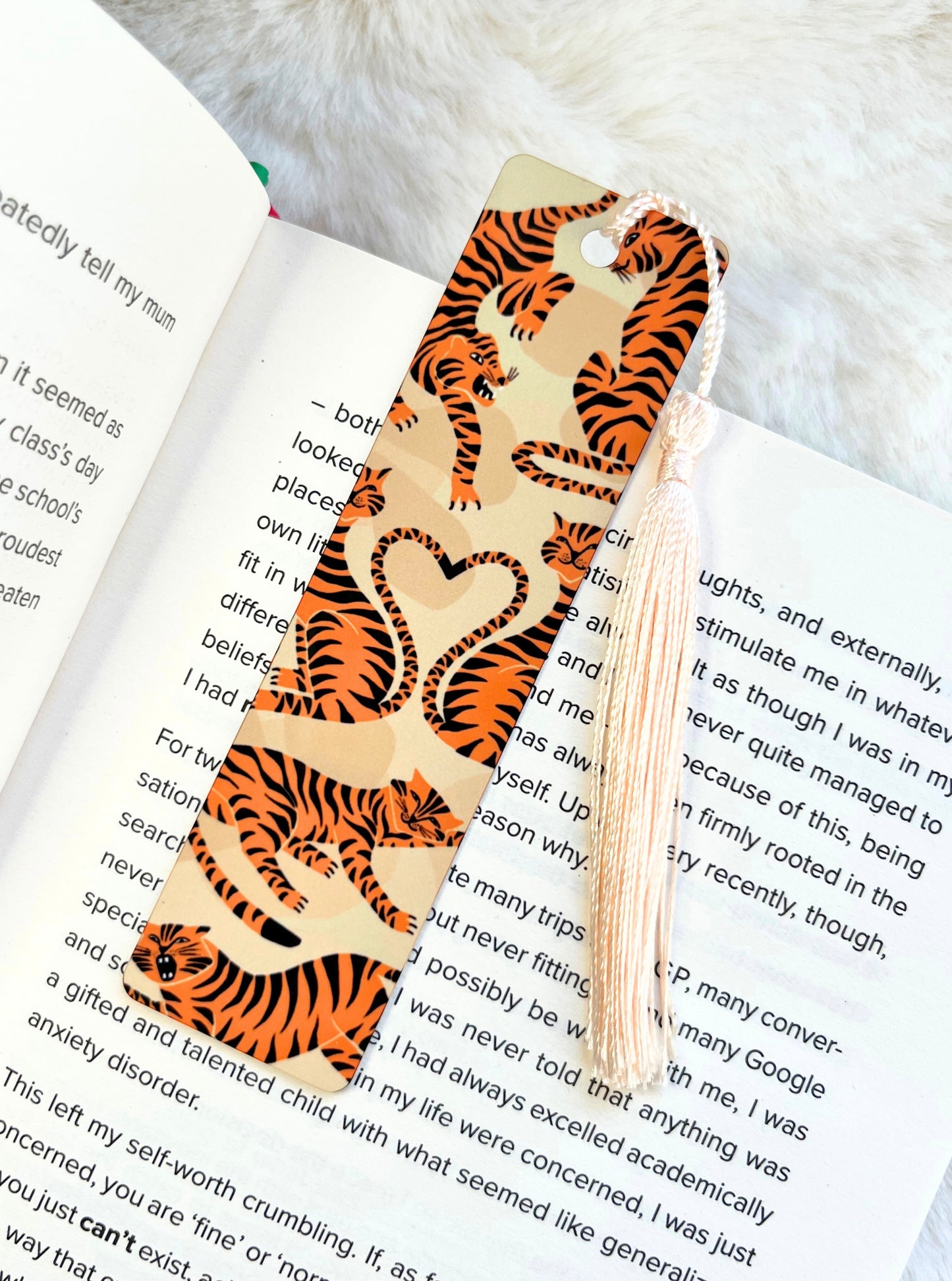 TIGER BOOKMARK