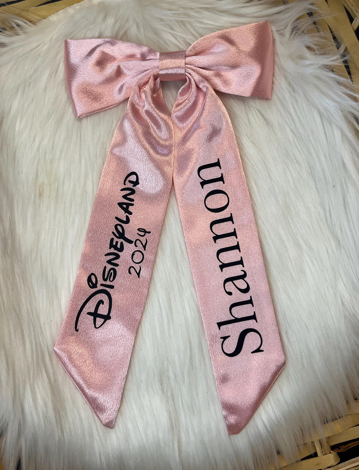 DISNEY HAIR BOW