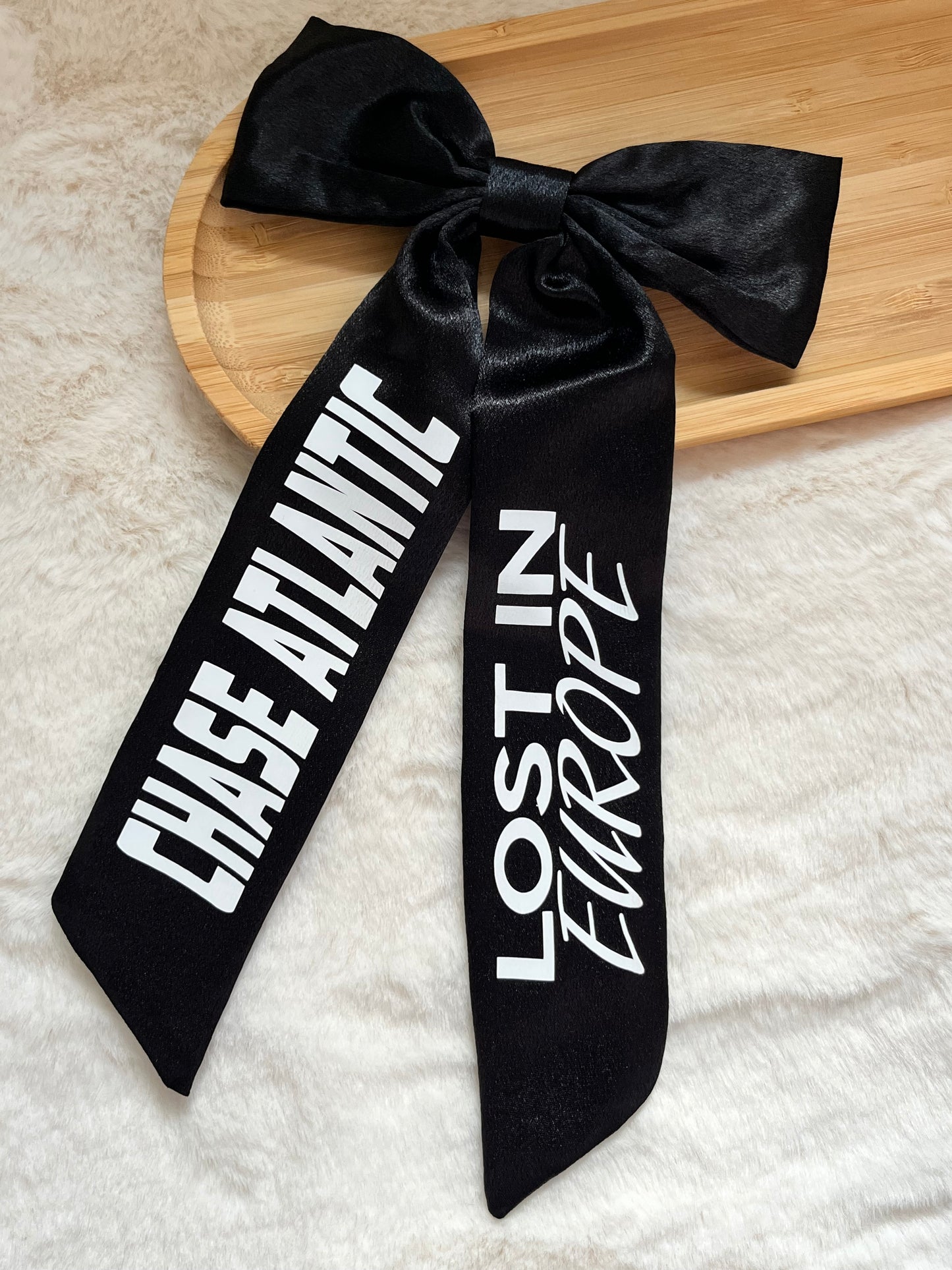 CHASE ATLANTIC HAIR BOW